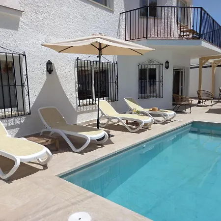 El Algarrobo * ネルハ